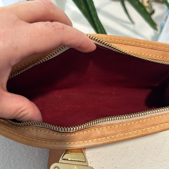 Vintage MURAKAMI Louis Vuitton SHIRLEY 💜💙💚💛LV shoulder bag💕 - Picture 3 of 10